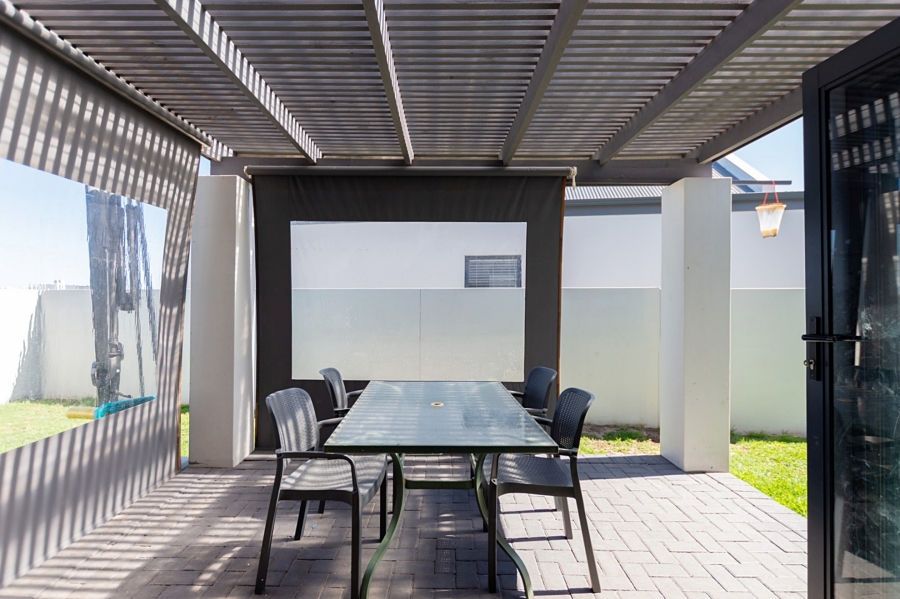 3 Bedroom Property for Sale in Laguna Sands Western Cape